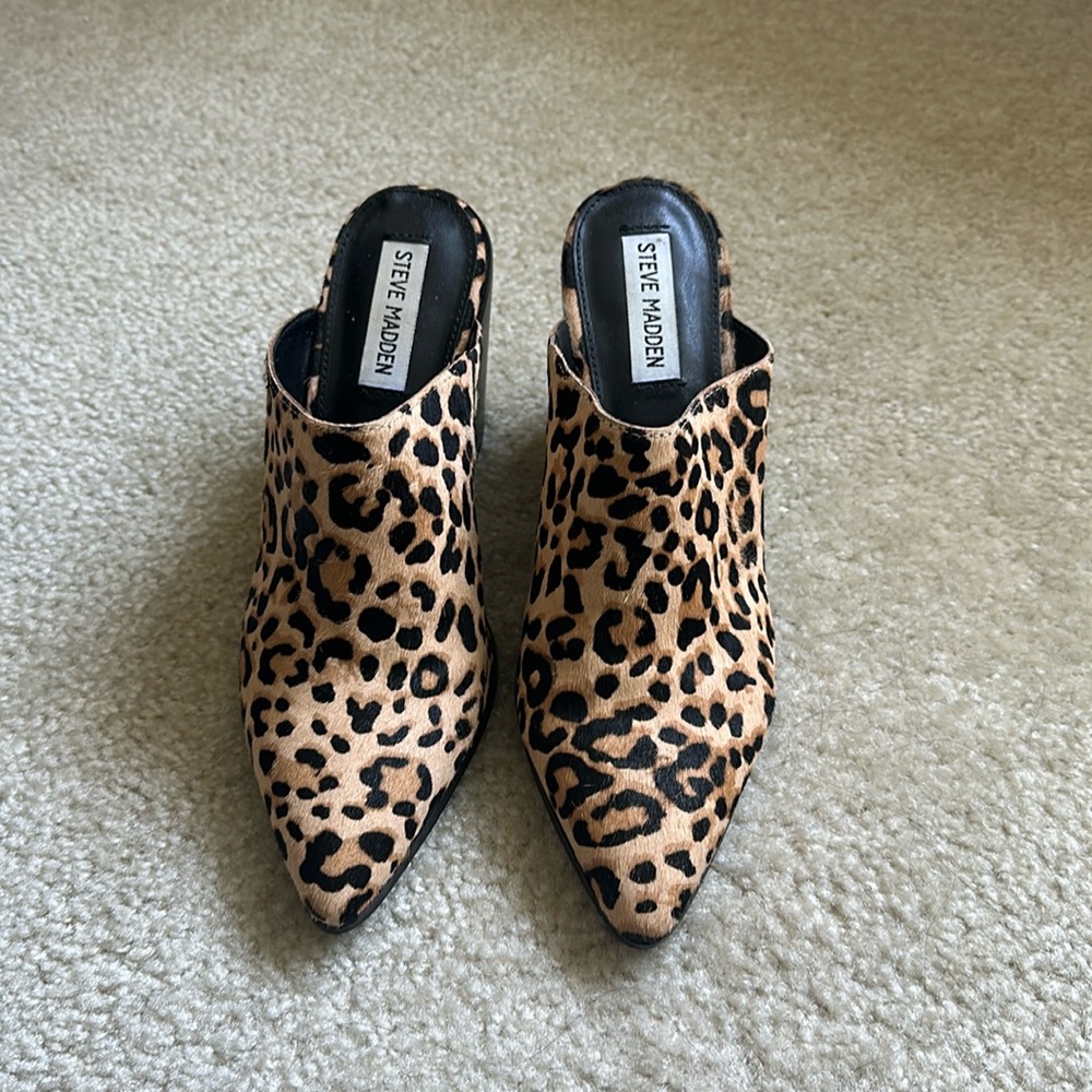 Steve Madden mules Leopard Savina size 8